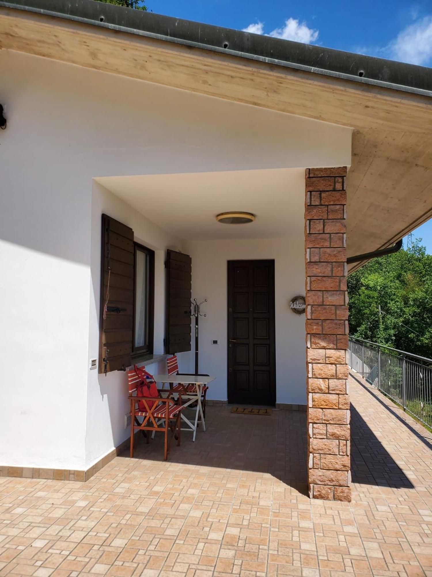 Garda Sunshine Lägenhet Toscolano Maderno Exteriör bild
