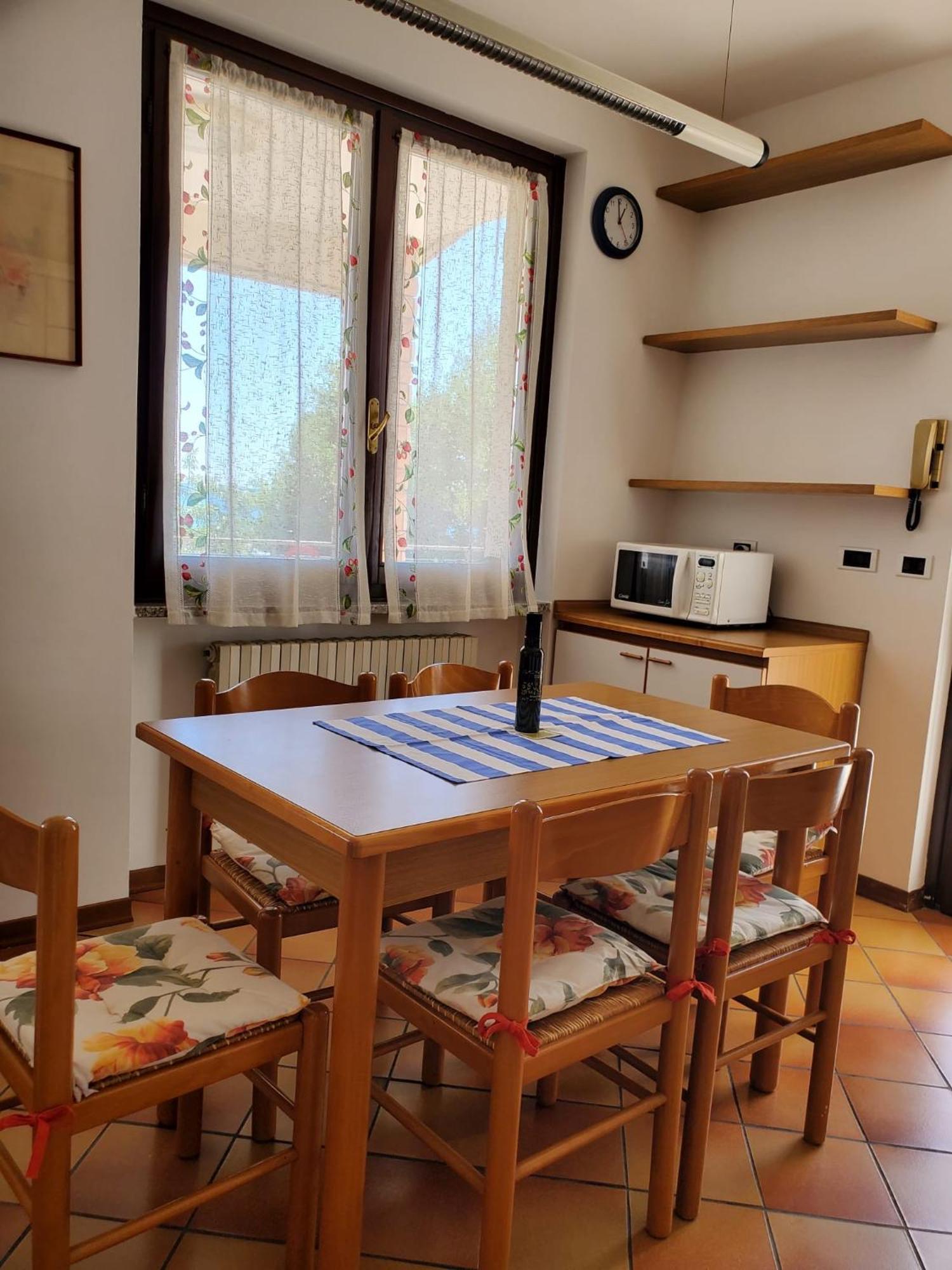 Garda Sunshine Lägenhet Toscolano Maderno Exteriör bild